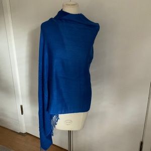 Pashmina wrap or decorative throw